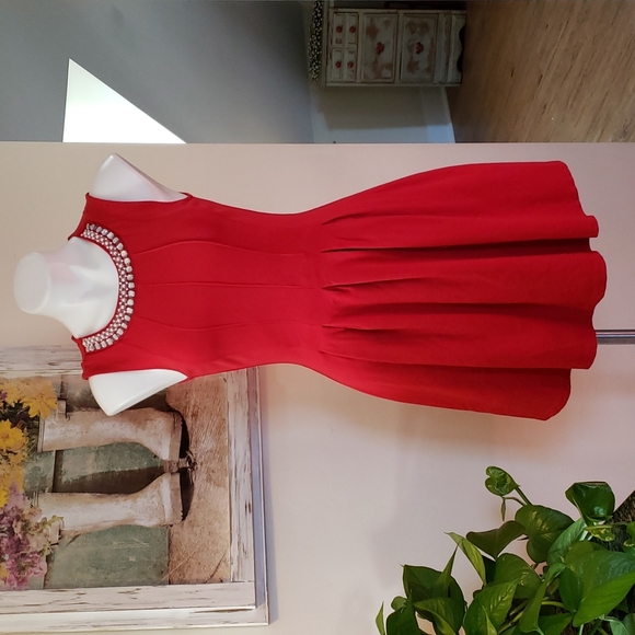 Monteau Dresses & Skirts - Monteau Dress